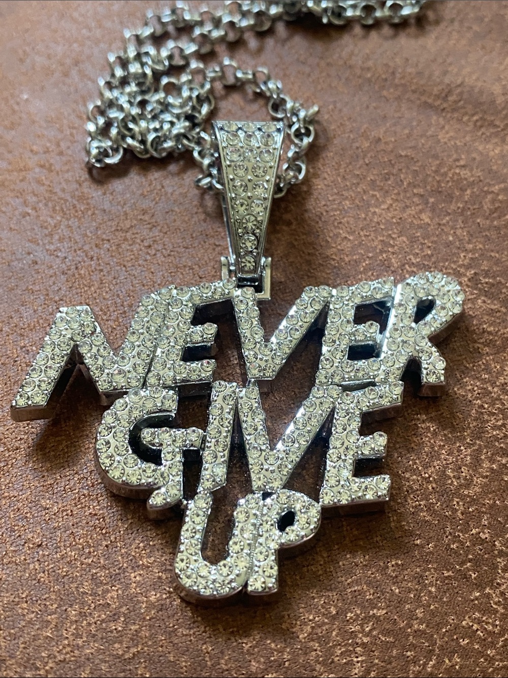Silver bling 🤑 Crystal "Never Give Up" Pendant Necklace